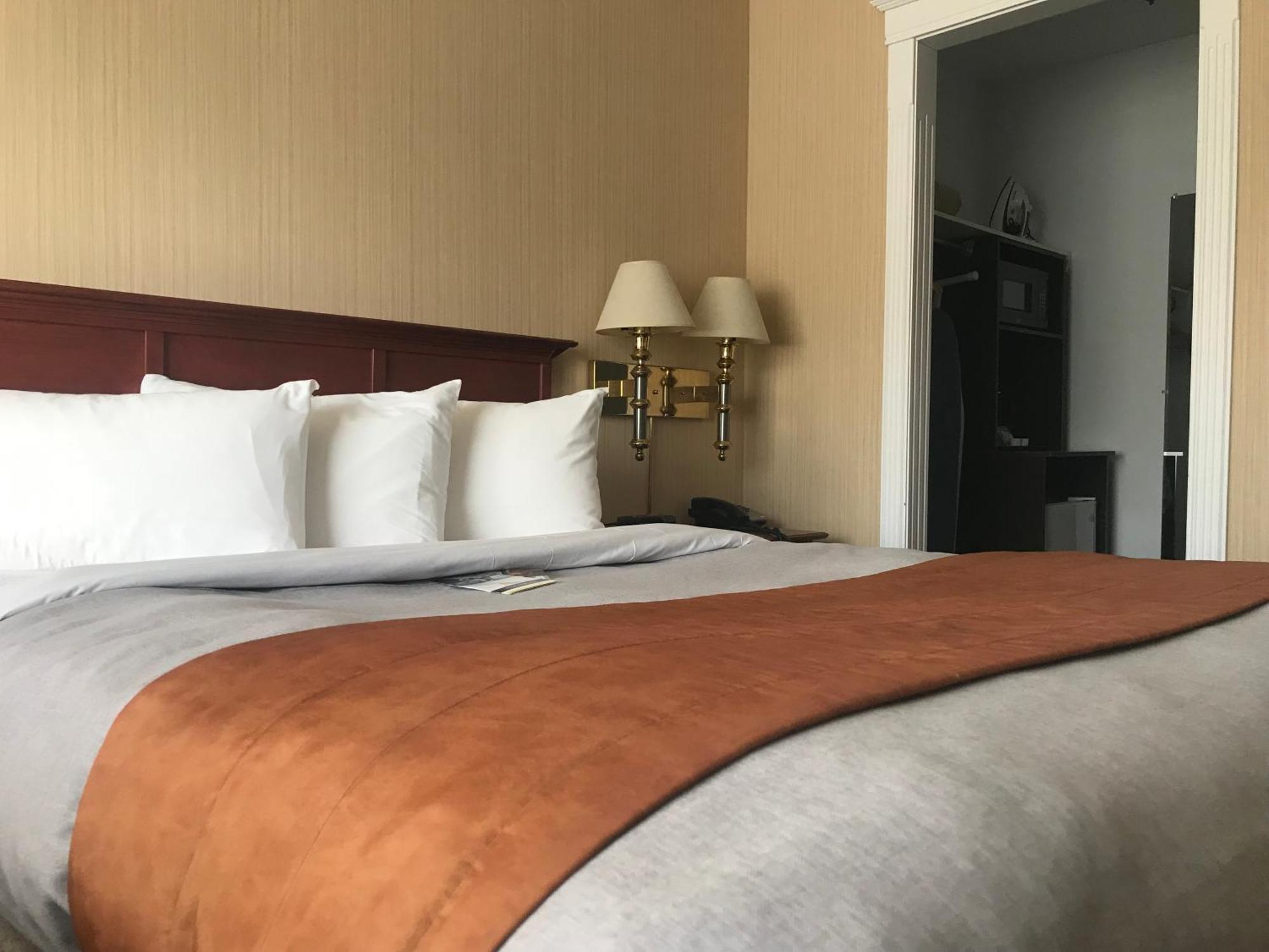 Chambre Lit Queen-Size